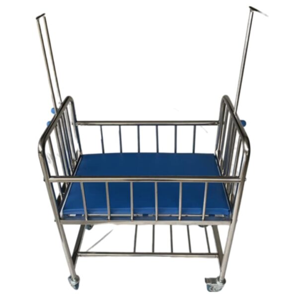 Baby bed blue